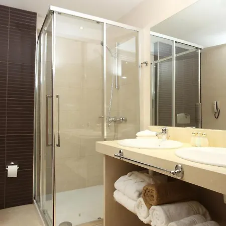 Hotell Levante Beach 5*